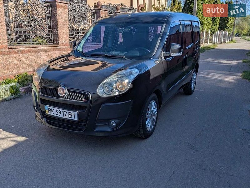 Fiat Doblo 2011