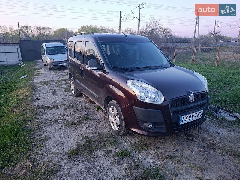 Fiat Doblo 2011