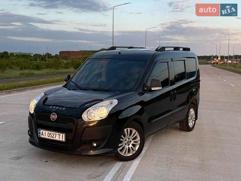 Fiat Doblo 2012