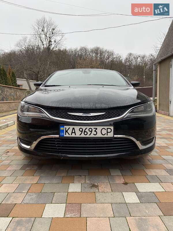 Chrysler 200 2015