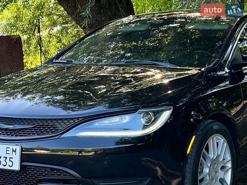 Chrysler 200 2015