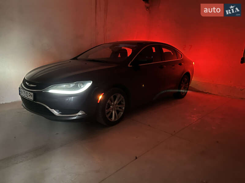 Chrysler 200 2015
