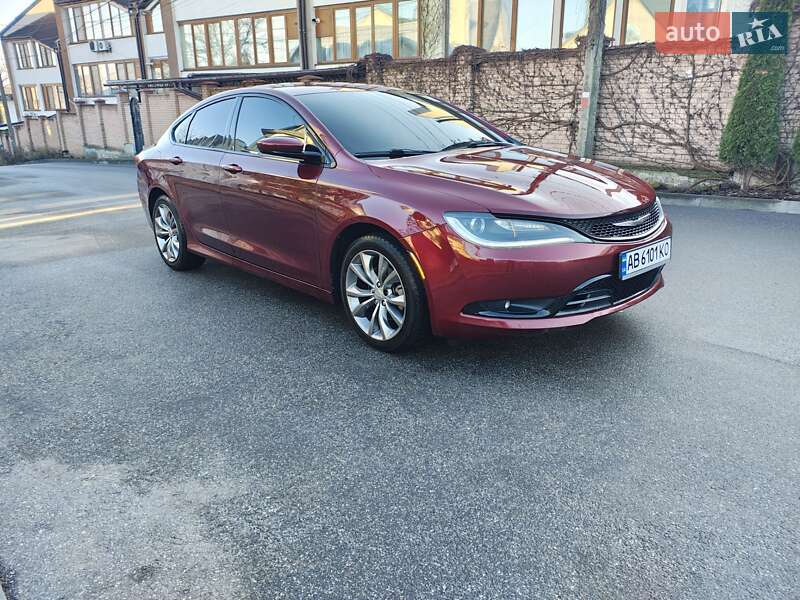 Chrysler 200 2015