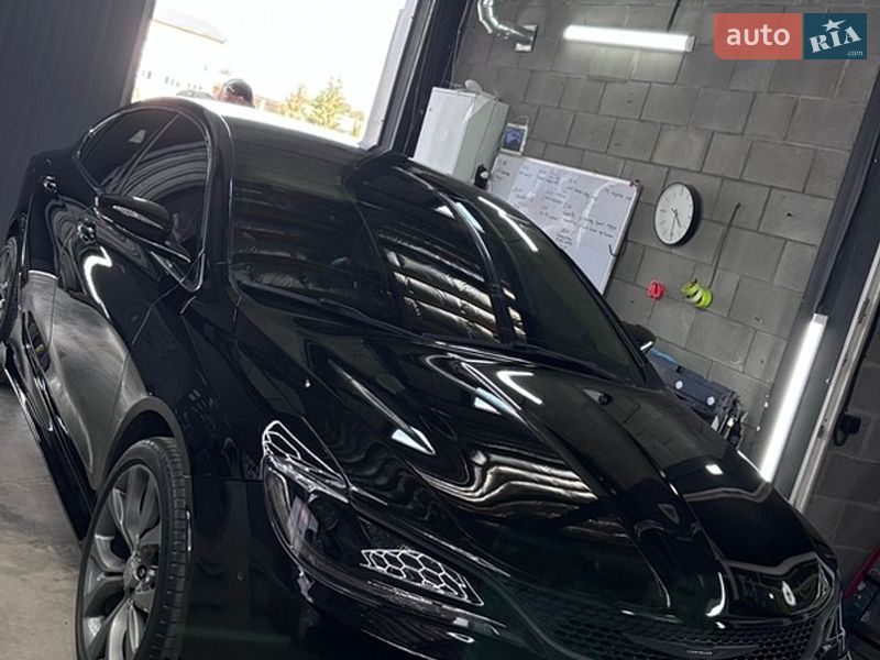 Chrysler 200 2015