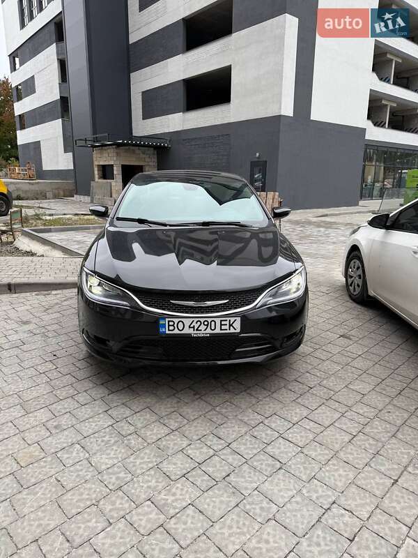 Chrysler 200 2015