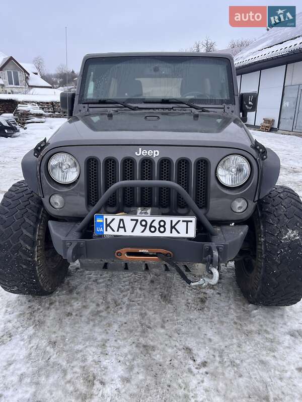 Jeep Wrangler 2016