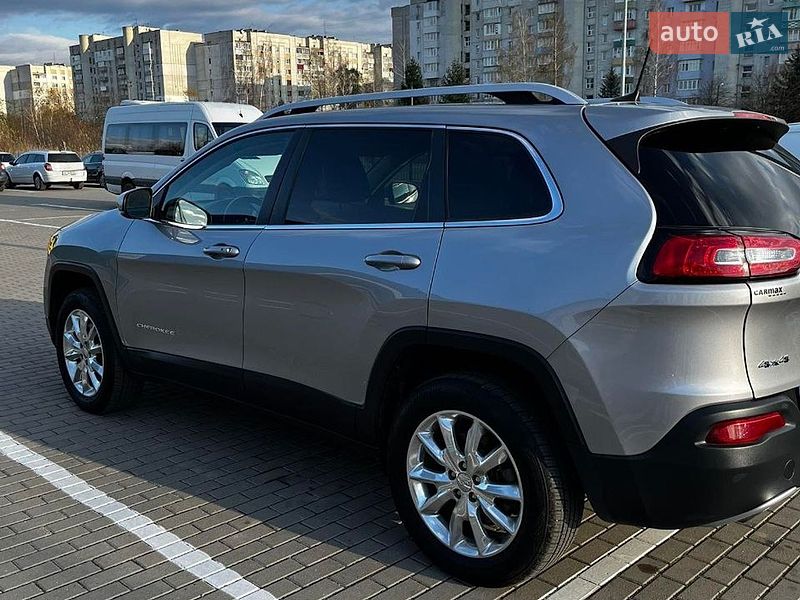 Jeep Cherokee 2016
