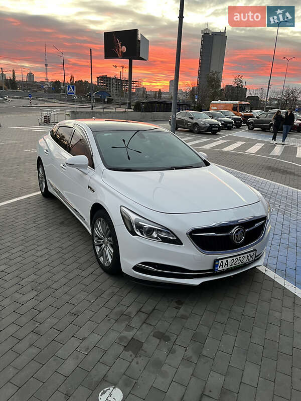 Buick LaCrosse 2018