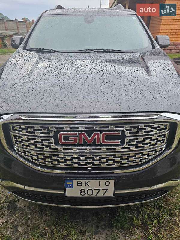 GMC Acadia 2018