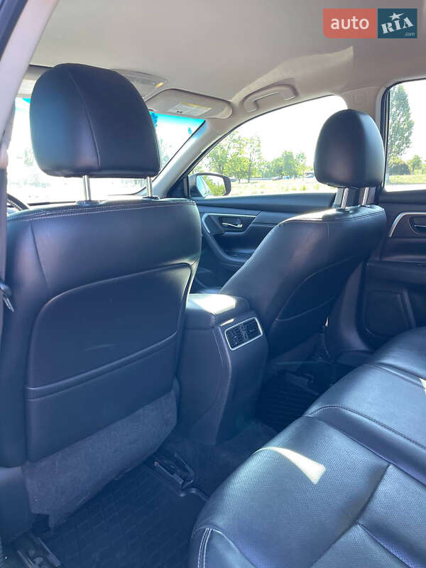 Nissan Altima 2017