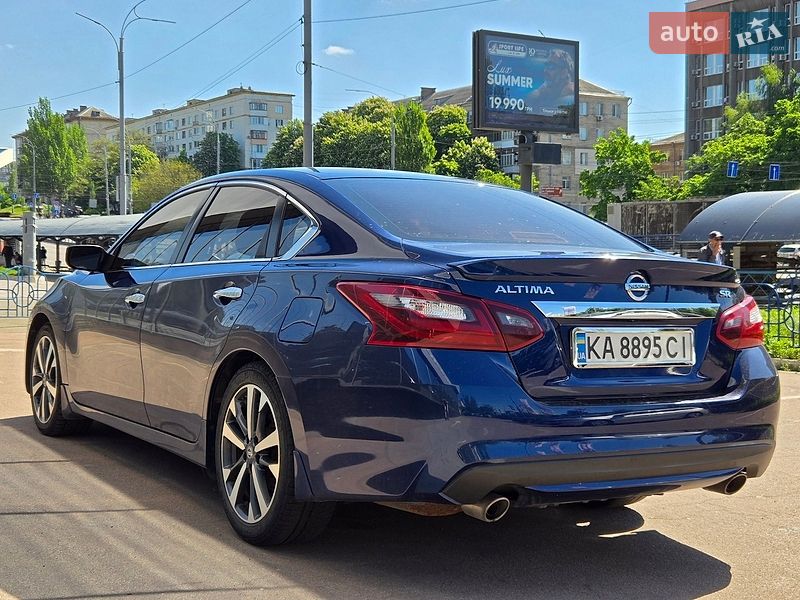 Nissan Altima 2017
