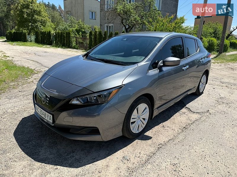 Nissan Leaf 2023