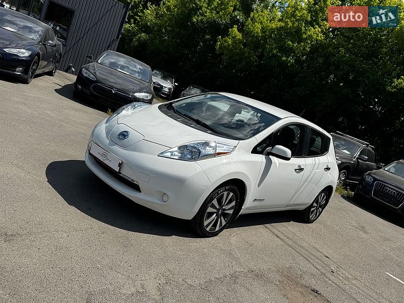 Nissan Leaf 2017