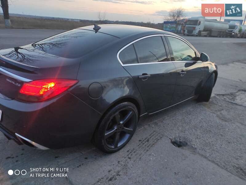 Buick Regal 2012