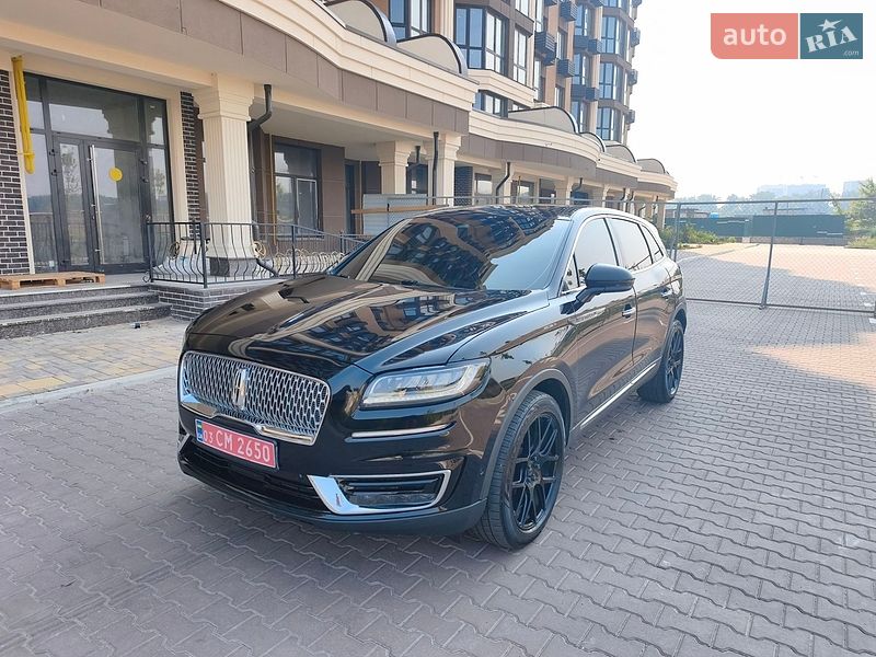 Lincoln Nautilus 2019