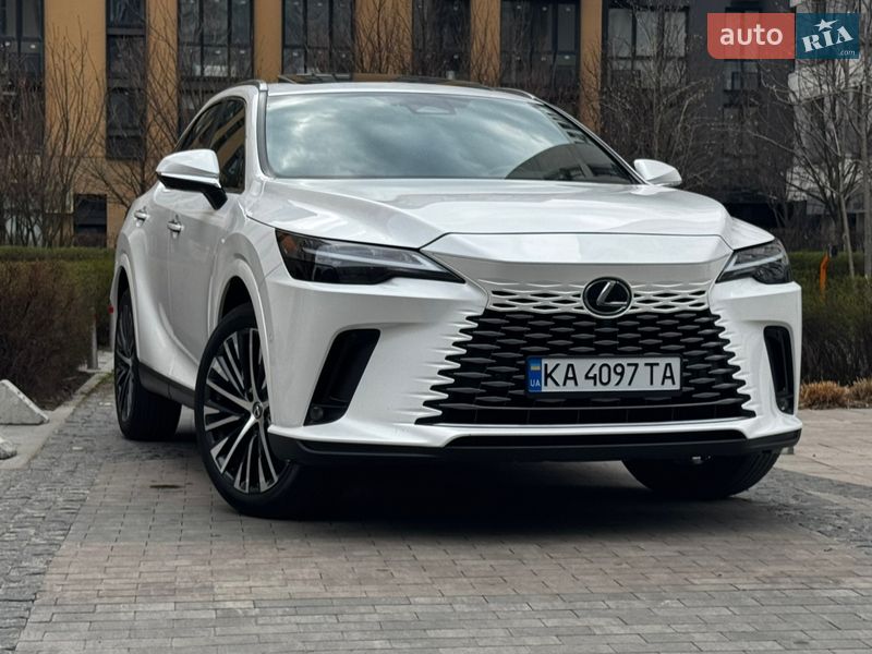 Lexus RX 2023