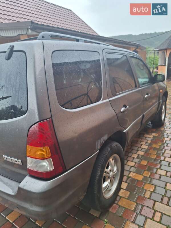Mazda Tribute 2002