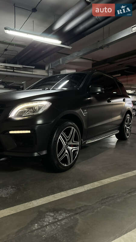 Mercedes-Benz M-Class 2013