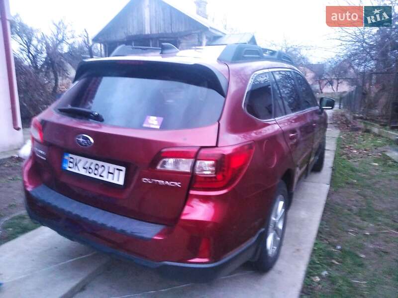 Subaru Outback 2015