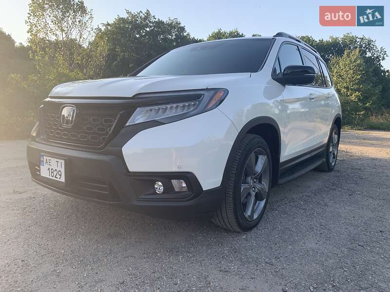 Honda Passport 2019