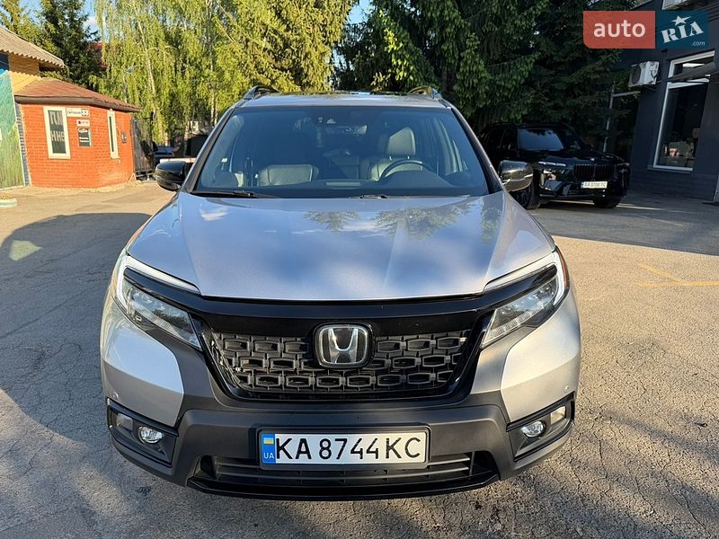 Honda Passport 2020