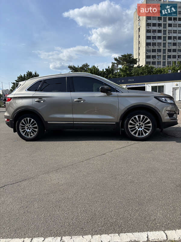 Lincoln MKC 2017