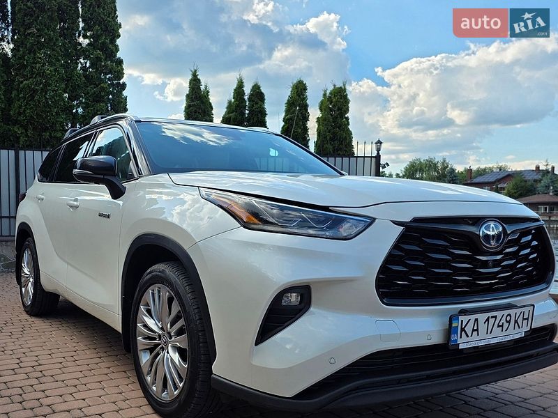 Toyota Highlander 2020