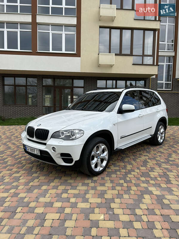BMW X5 2011