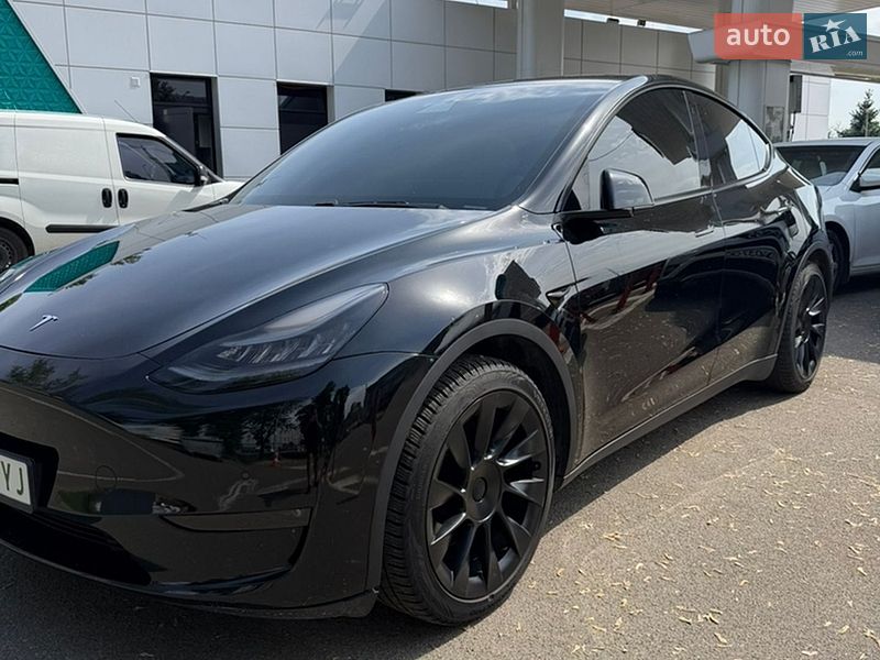 Tesla Model Y 2020