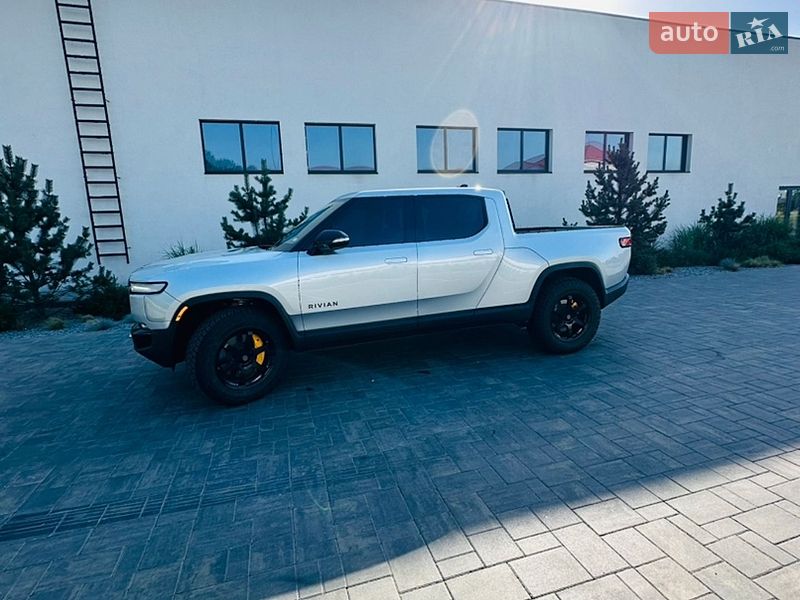 Rivian R1T 2023