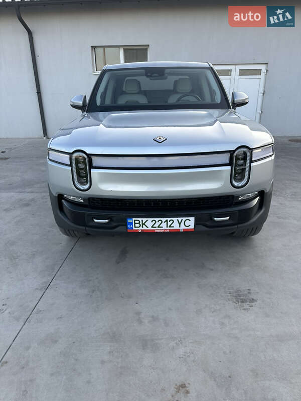 Rivian R1T 2023