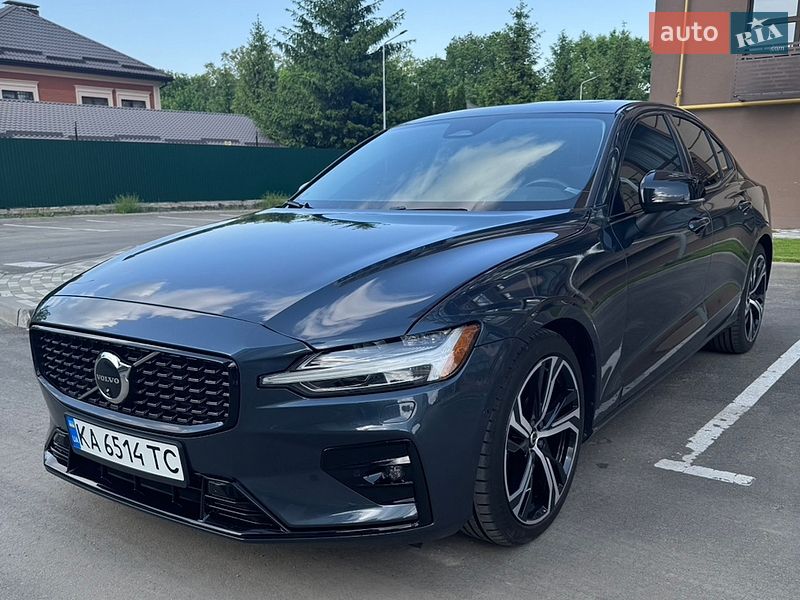 Volvo S60 2024