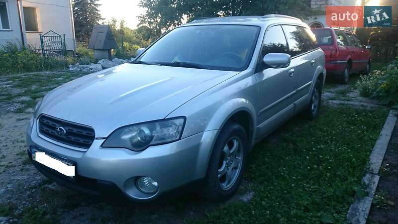 Subaru Outback 2004