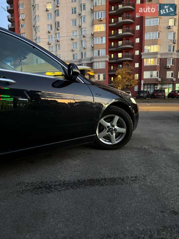 Honda Accord 2005