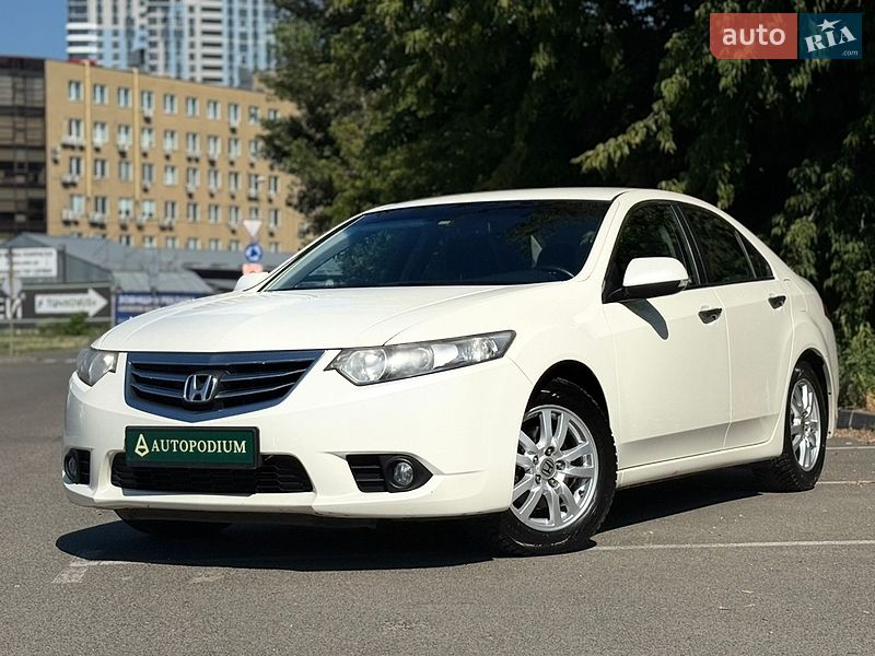 Honda Accord 2011