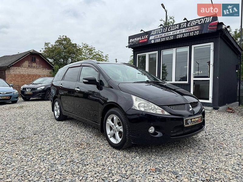 Mitsubishi Grandis 2008