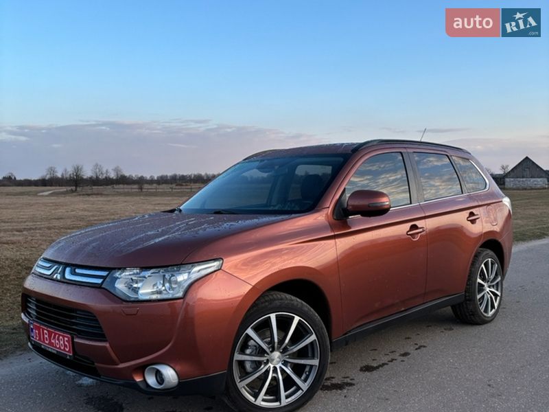 Mitsubishi Outlander 2013