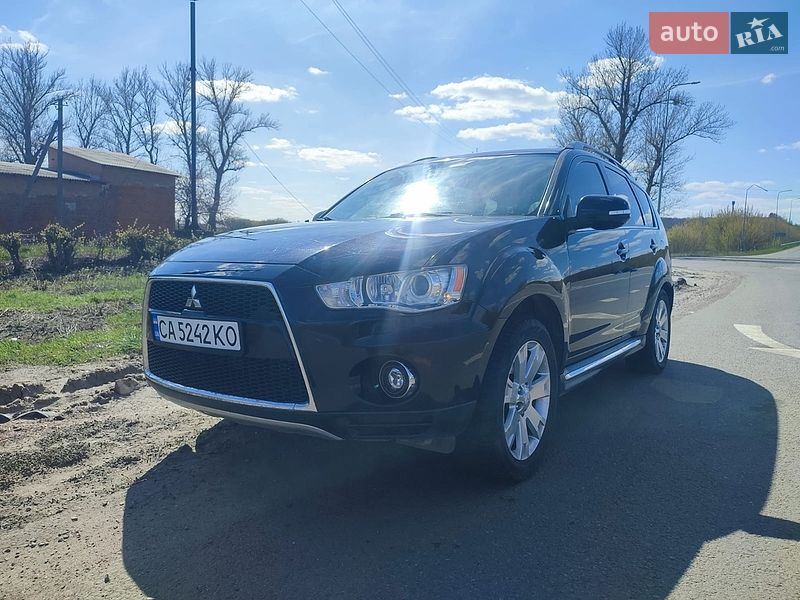 Mitsubishi Outlander 2010