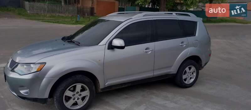Mitsubishi Outlander 2008