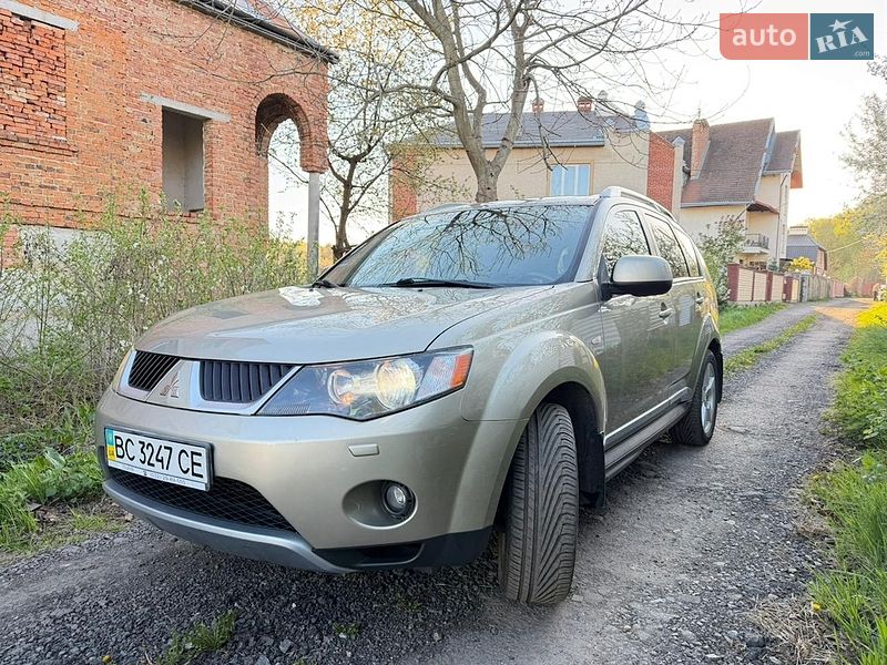 Mitsubishi Outlander 2009
