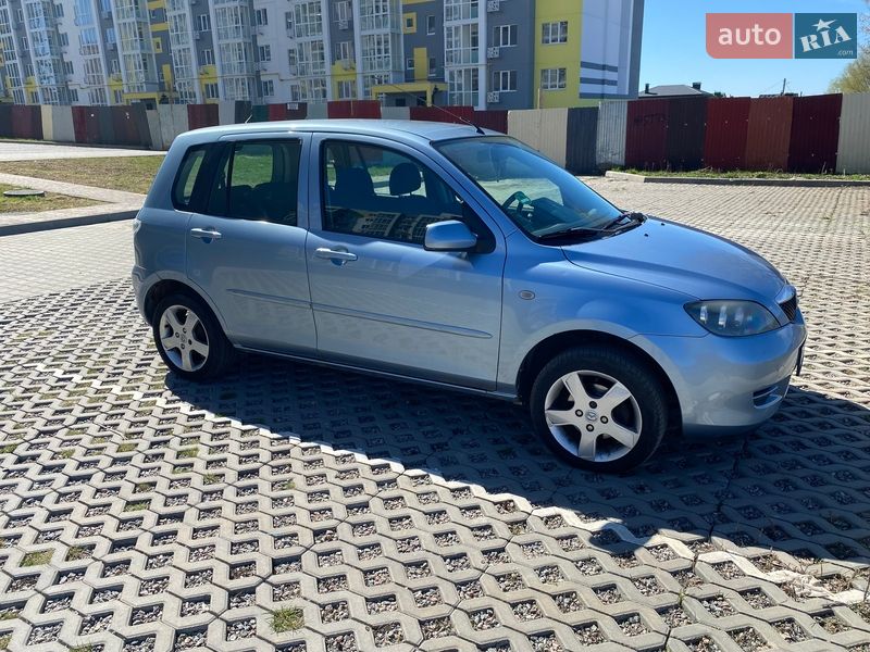 Mazda 2 2007
