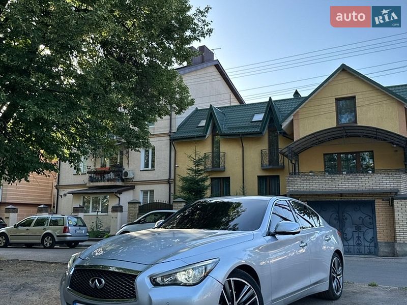 Infiniti Q50 2014