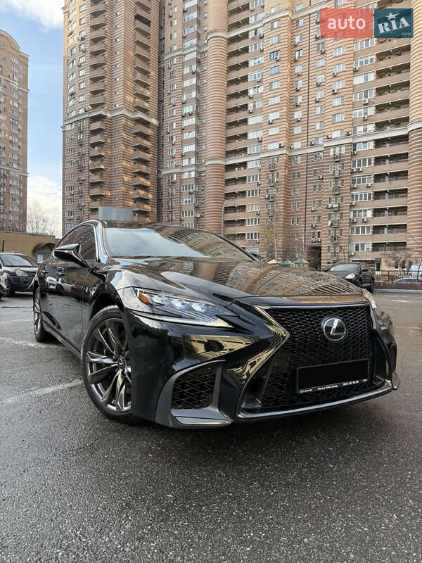 Lexus LS 2018