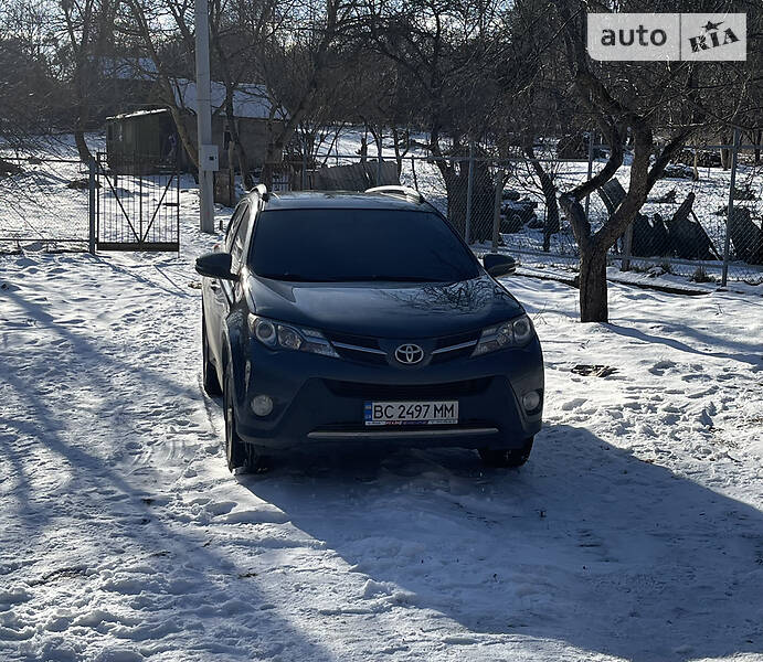Toyota RAV4 2013