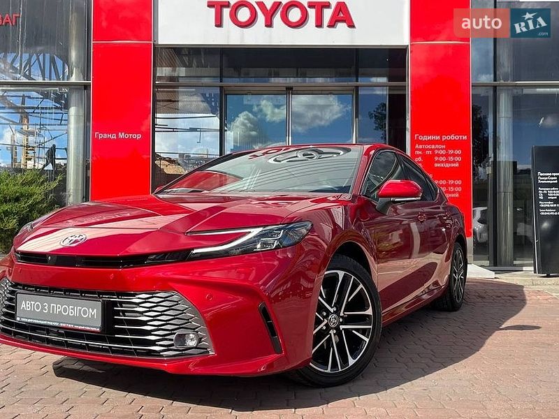 Toyota Camry 2024