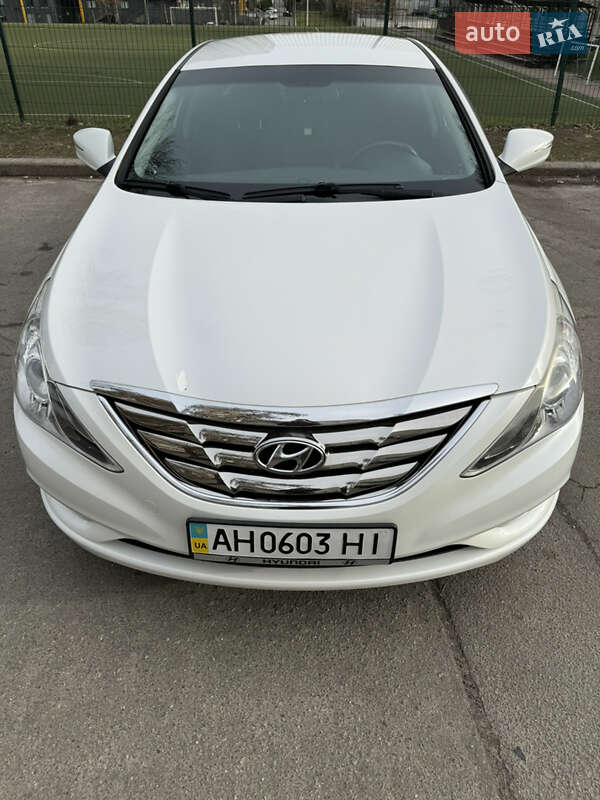Hyundai Sonata 2010