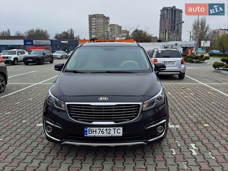 Kia Carnival 2014