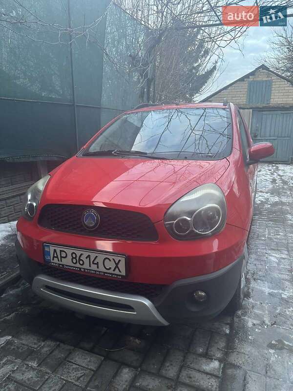 Geely LC 2013