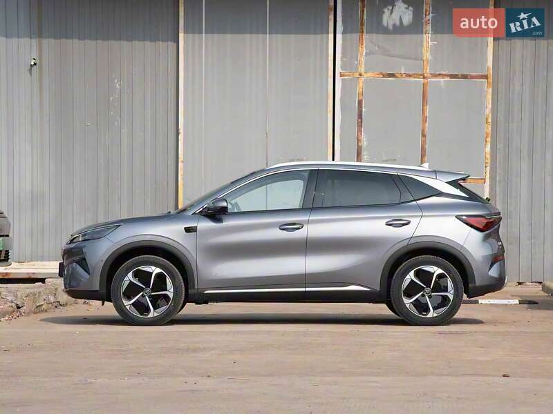 BYD Yuan Plus 2025