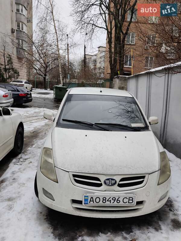 FAW V2 2013